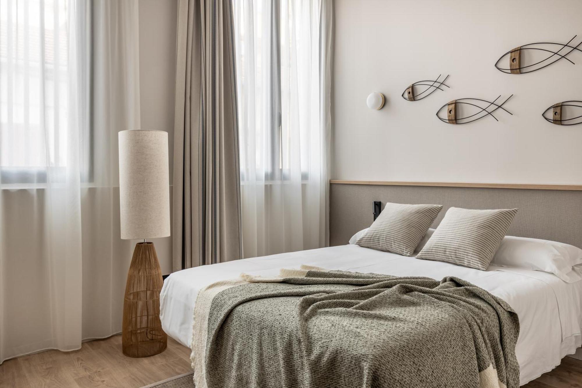 Апартаменты Libere Malaga Trinidad Номер фото